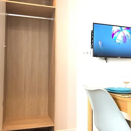 Apartment M2 Cosy Studio Rer Bc500m Orly 20 Min Netflix *